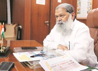 हरियाणा के स्वास्थ्य मंत्री अनिल विज ने सीबीआई जांच के लिए मुख्यमंत्री मनोहर लाल खट्टर को लिखा पत्र। Haryana Health Minister Anil Vij