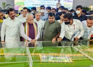Haryana CM Manohar Lal Khattar & Union Minister Nitin Gadkari