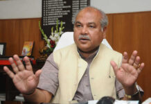 Agriculture Minister Narendra Singh Tomar