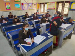 Delhi School Open