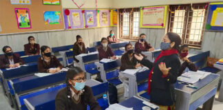 Delhi School Open