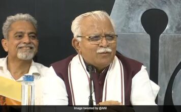 सेल्फ हेल्प ग्रुप के समानों की बिक्री ना होने पर महिलाओं ने की शिकायत, सीएम मनोहर लाल खट्टर ने दिया ये जवाब। CM Manohar Lal Khattar