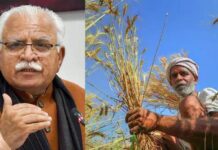 Haryana CM Manohar Lal Khattar & Farmer