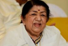 Famous Singer Lata Mangeshkar