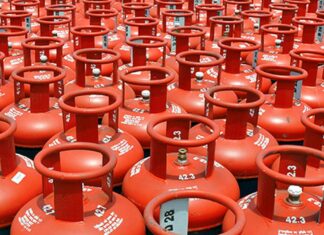 अब हर महीने तय होंगे घरेलू नेचुरल गैस के दाम:CNG और PNG शनिवार से सस्ती होगी, सरकार ने बदला कीमत तय करने का फॉर्मूला