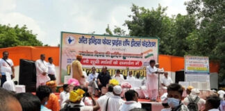 मोदी सरकार के खिलाफ दिल्ली पहुंची सिद्धारमैया