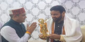 BJP जिला अध्यक्ष अशोक गुर्जर के घर पहुंचे CM सैनी