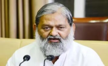 जिसकी कोई भी सिफारिश नहीं उस फरियादी की मदद कर विज बने हरियाणा के लोकप्रिय नेता