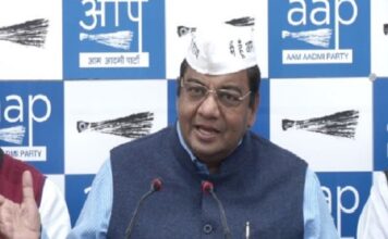 केजरीवाल एक विचारधारा हैं, उन्हें गिरफ्तार किया जा सकता है उनकी विचारधारा को नही सुशील गुप्ता दिल्ली शराब घोटाले मामले में ईडी ने बड़ी कार्रवाई करते हुए सीएम अरविंद केजरीवाल को गिरफ्तार कर लिया है।