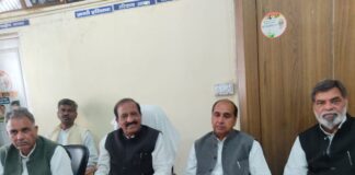 लोकसभा प्रभारी चक्रवर्ती शर्मा ने किसानों को दिलाया भरोसा