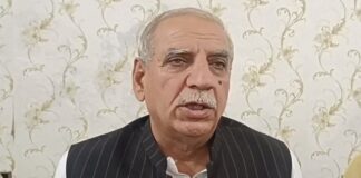 पूर्व सीएम के बयान पर अशोक अरोड़ा का पलटवार,