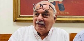 कांग्रेस में थम नहीं रही गुटबाजी, नाराज नेताओं को मनाने में जुटे हुड्डा
