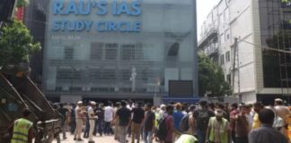 सुरक्षा मानकाें की खुलेआम कर रहे अनदेखी,