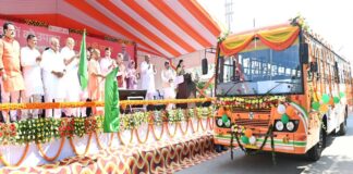 धर्मनगरी से अयोध्या के लिए शुरू हुई बस सेवा,