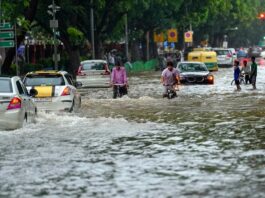 IMD ने किया सावधान 4 दिन बारिश बनेगी आफत 22 राज्यों में बरसेंगे बादल