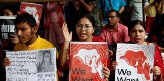 कोलकाता बलात्कार-हत्याकांड के विरोध में डॉक्टरों ने शुरू की 24 घंटे की राष्ट्रव्यापी हड़ताल