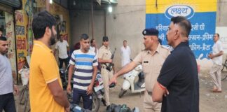 नगर आयुक्त ने काम में कोताही बरतने पर की कार्रवाई