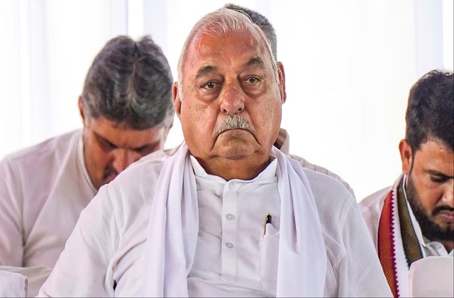 हरियाणा में हार के बावजूद कम नहीं हुआ भूपेंद्र सिंह हुड्डा का कद, कांग्रेस हाइकमान बनाएगा नेता विपक्ष! हरियाणा में हार के बावजूद कम नहीं हुआ भूपेंद्र सिंह हुड्डा का कद, कांग्रेस हाइकमान बनाएगा नेता विपक्ष!
