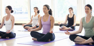 जिम्मेदारियों के साथ ख्याल खुद की संभाल का भी