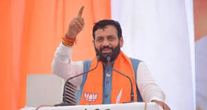 मुख्यमंत्री सैनी वीरवार को सिरसा के गांव संघर सरिस्ता स्थित डेरा बाबा भूम्मण शाह में पहुंचे।