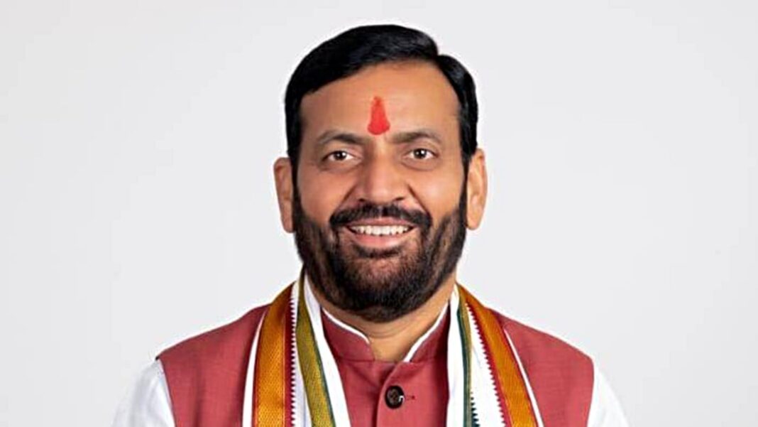 हरियाणा के मुख्यमंत्री नायब सिंह सैनी ने घोषणा की है कि लाडो लक्ष्मी योजना के तहत पात्र महिलाओं को हर महीने 2100 रुपये दिए जाएंगे।