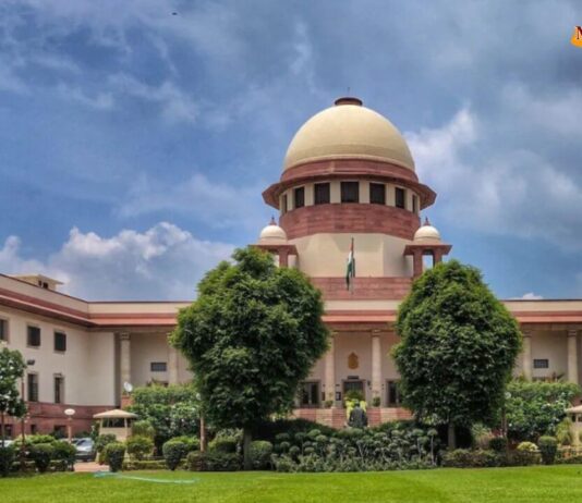 कोर्ट ने साफ कर दिया कि कानून पर रोक नहीं लगाई जाएगी। यह बेहद दुर्लभ मामलों में किया जा सकता है।