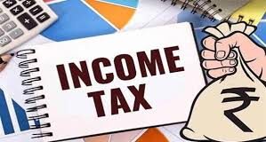 आयकर से टैक्स ऑडिट रिपोर्ट जमा करने की तारीख बढ़वाने के लिए कर पेशेवरों को कोर्ट का दरवाजा खटखटाना पड़ रहा है।