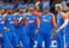 बता दें कि एशिया कप में शुभमन के टीम इंडिया में आने से संजू सैमसन को मिडिल ऑर्डर में खेलना पड़ रहा है।