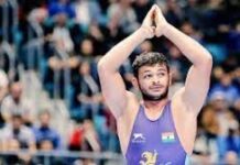Haryana: ओलंपियन पहलवान दीपक पूनिया ने निलौठी की शिवानी को पहनाई रिंग! दीपक का जन्म छारा गांव में 19 मई, 1999 को हुआ। बचपन से ही कुश्ती का शौक रहा है।