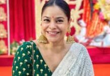 सुमोना चक्रवर्ती ने एक दिन पहले अपने साथ हुए एक हादसे का खुलासा सोशल मीडिया पर किया था।
