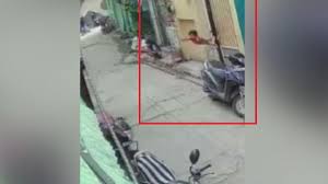 गांव कंसाला निवासी सुनील ने बताया कि वीरवार देर रात उसकी पत्नी नरेश व उसका बेटा सोए हुए थे। गांव कंसाला निवासी सुनील ने बताया कि वीरवार देर रात उसकी पत्नी नरेश व उसका बेटा सोए हुए थे।