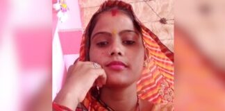 सामुदायिक स्वास्थ्य केंद्र में डिलिवरी के लिए आई महिला और उसके होने वाले बच्चे की मौत हो गई। परिजनों ने अस्पताल के चिकित्सों पर लापरवाही के आरोप लगाए हैं।