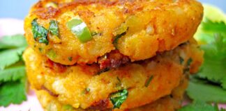 भाग्यश्री की आसान रेसिपी से बचेगा टाइम,शाही परिवार की राजकुमारी ने सासु मां के लिए बनाई खास तरह की आलू टिक्की राजकुमारी होकर भी एक्ट्रेस बनी भाग्यश्री की खूबसूरती और एक्टिंग से हर कोई वाफिक है। लेकिन क्या आपको उनके कुकिंग टैलेंट के बारे में पता है।