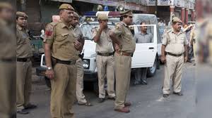 इस सप्ताह दिल्ली पुलिस ने बदमाशों के ताबड़तोड़ एनकाउंटर किए हैं। इन एनकाउंटर में सबसे चर्चित बिहार के चार बदमाशों का एनकाउंटर रहा। इस सप्ताह दिल्ली पुलिस ने बदमाशों के ताबड़तोड़ एनकाउंटर किए हैं। इन एनकाउंटर में सबसे चर्चित बिहार के चार बदमाशों का एनकाउंटर रहा।