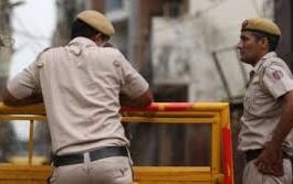 उधर, हत्या की सूचना पर खलबली में गई।। तुरन्त ही थाना पुराना औद्योगिक पुलिस, सीआईए टीम मौके पर पहुंची।