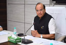 दिल्ली धमाके के बाद अब तैयार होगा डॉक्टरों और मेडिकल स्टाफ का डेटा बैंक! लाल किले के पास 10 नवंबर को हुए आतंकी हमले ने दिल्ली की सुरक्षा व्यवस्था में कई गंभीर खामियों को उजागर किया है।