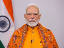 प्रधानमंत्री नरेंद्र मोदी बिहार दौरे के दूसरे दिन सहरसा पहुंचे। सबसे पहले उन्होंने भारतीय महिला क्रिकेट टीम को बधाई दी।