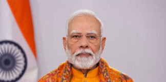 प्रधानमंत्री नरेंद्र मोदी बिहार दौरे के दूसरे दिन सहरसा पहुंचे। सबसे पहले उन्होंने भारतीय महिला क्रिकेट टीम को बधाई दी।