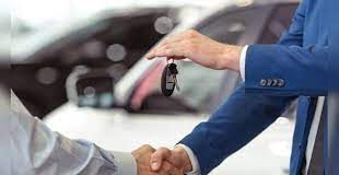 सिर्फ छोटी और कॉम्पैक्ट रेंज की गाड़ियों की ही बिक्री नहीं बढ़ी बल्कि, प्रीमियम सेगमेंट की कारों को भी फायदा हुआ है।