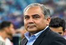 एशिया कप ट्रॉफी विवाद: मोहसिन नकवी की दोहरी भूमिका पर बीसीसीआई ने जताई आपत्ति नकवी इस समय एशियन क्रिकेट काउंसिल (ACC) के अध्यक्ष भी हैं, और इसी दोहरी भूमिका को लेकर अब विवाद गहरा गया है।