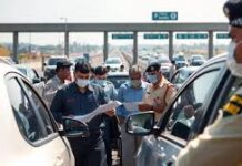 Gurugram News: कैसे एक असंभावित तिकड़ी ने किया खेल? फर्जी पोक्सो केस रैकेट चलाकर चौंकाया, पुलिस जांच में मिला ‘कुबेर का खजाना’ दिल्ली से सटे हरियाणा के गुरुग्राम में एक वकील, उसके पति और एक गुब्बारे वाले को शुक्रवार को गिरफ्तार किया गया।