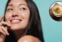 चेहरा चमकाने के लिए लोग क्या कुछ नहीं करते हैं। वहीं, बात अगर दुल्हन की हो तो त्वचा की बेहतरी के लिए हल्दी और बेसन का बेहतरीन इस्तेमाल किया जा सकता है।