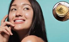 चेहरा चमकाने के लिए लोग क्या कुछ नहीं करते हैं। वहीं, बात अगर दुल्हन की हो तो त्वचा की बेहतरी के लिए हल्दी और बेसन का बेहतरीन इस्तेमाल किया जा सकता है।