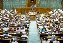 सांसद जयप्रकाश का भाजपा पर तंज: ईवीएम बंद होने के दो दिन बाद बढ़ा दी 60 हजार वोट कांग्रेस के सांसद जयप्रकाश ने कहा कि प्रदेश के कृषि मंत्री तथा मुख्यमंत्री ने भी मान लिया कि हमने वोट चोरी की है।