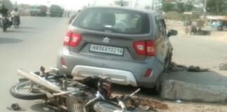 Panipat: सड़क किनारे खड़े कारपेंटर का तेज रफ्तार कार ने कुचला दिल्ली की ओर से आई एक तेज रफ्तार कार ने सामने से दोनों को टक्कर मार दी। हादसे में दोनों गम्भीर रूप से घायल हो गए।