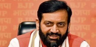 हरियाणा के बहादुरगढ़ के निर्दलीय विधायक राजेश जून सरकार की खास मेहरबानी के चलते सुर्खियों में हैं।