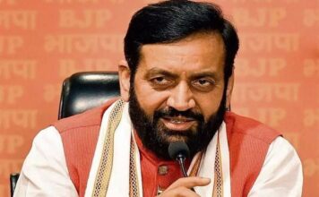 हरियाणा के बहादुरगढ़ के निर्दलीय विधायक राजेश जून सरकार की खास मेहरबानी के चलते सुर्खियों में हैं।