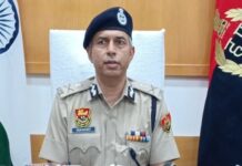 Haryana: डीजीपी पद से हटाए गए शत्रुजीत कपूर, आदेश जारी, ओपी सिंह के पास ही रहेगा अतिरिक्त कार्यभार हरियाणा सरकार ने पुलिस प्रशासन में बड़ा बदलाव करते हुए पुलिस महानिदेशक शत्रुजीत कपूर को उनके पद से हटा दिया है।