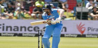 IND vs SA: दूसरे वनडे में हार के बाद राहुल ने टॉस को बताया अहम, डेथ ओवरों में अधिक रन नहीं बनाना पड़ा महंगा? भारतीय टीम को दक्षिण अफ्रीका के खिलाफ रायपुर में खेले गए दूसरे वनडे मैच में हार का सामना करना पड़ा।