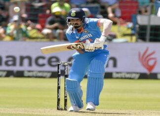 IND vs SA: दूसरे वनडे में हार के बाद राहुल ने टॉस को बताया अहम, डेथ ओवरों में अधिक रन नहीं बनाना पड़ा महंगा? भारतीय टीम को दक्षिण अफ्रीका के खिलाफ रायपुर में खेले गए दूसरे वनडे मैच में हार का सामना करना पड़ा।